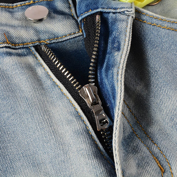 AMIRI #840 Jeans AMIRI